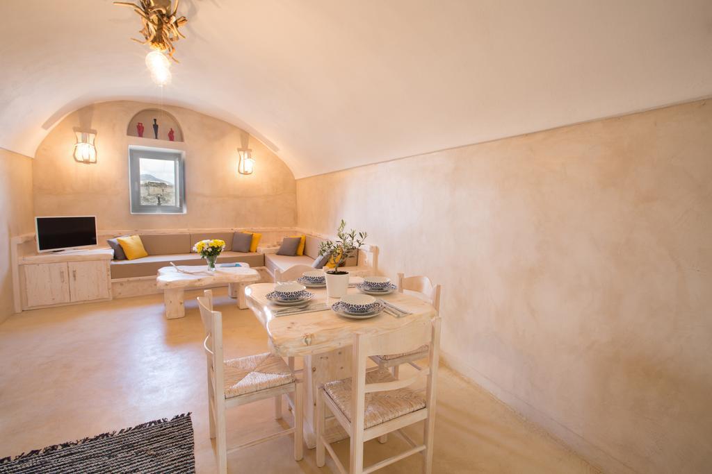 Love Nest With Hot Tub, Hammam & Outdoor Cinema Akrotírion المظهر الخارجي الصورة