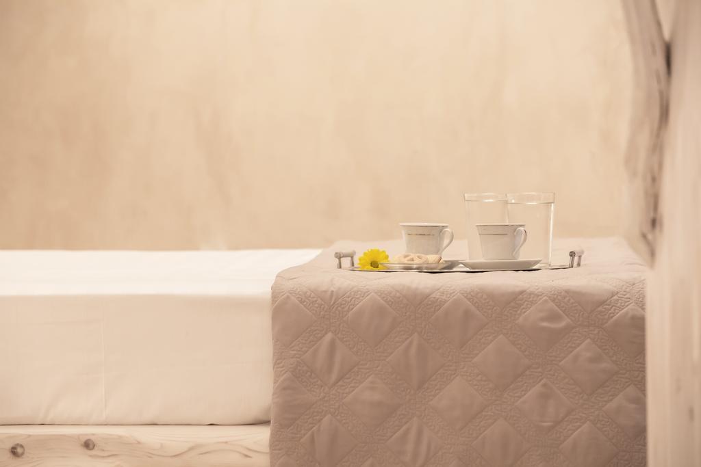 Love Nest With Hot Tub, Hammam & Outdoor Cinema Akrotírion المظهر الخارجي الصورة